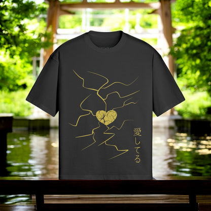 Kintsugi Kunst T-Shirt mit Herzdesign